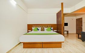 Treebo Celebrity Hotels And Suites